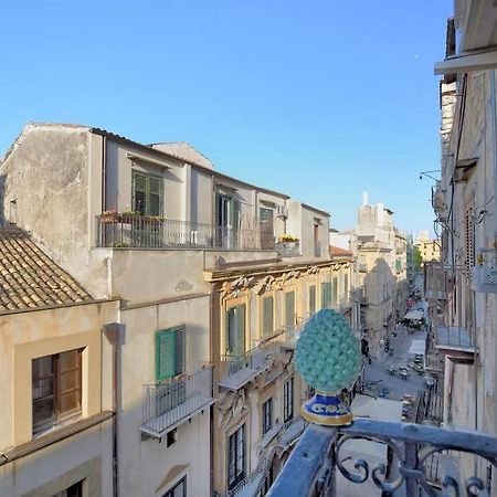 شقة Iflat Dimora Del Cassaro باليرمو المظهر الخارجي الصورة